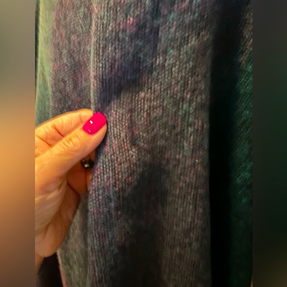 Knit sweater wrap in color block print - Picture 4 of 10